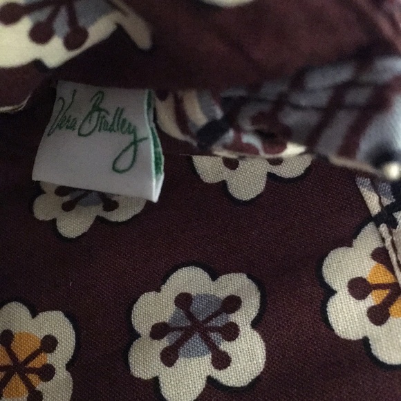 Vera Bradley Small Brown Patterned Bag, Big Ring - Picture 6 of 7